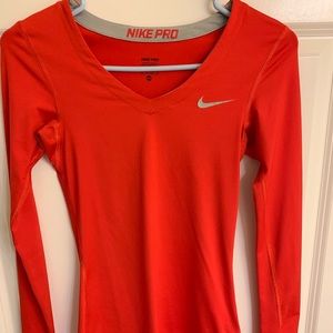 Nike workout top